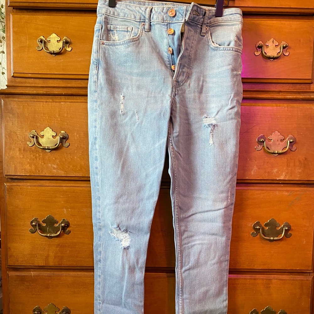 Light Wash H&M High Waist jeans